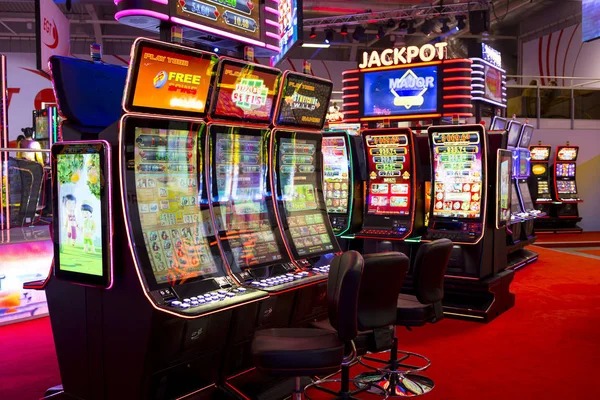 hk pools asli Dealer-table lobby